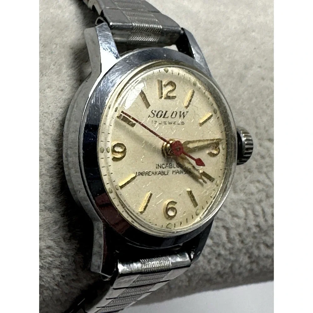 Solow Ladies Watch 17 Jewels Works Manual Wind Incabloc 23MM 5.75